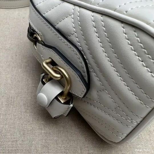 Hyperpeter BAG small GUCCI MARMONT HANDLE TOP 0626